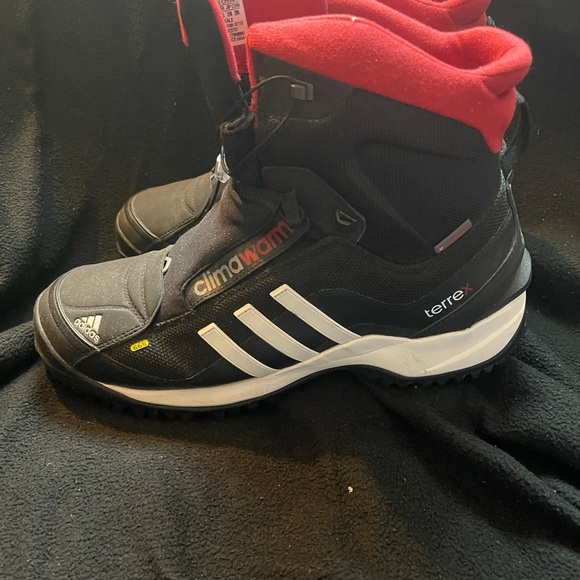 adidas | Shoes | Adidas Terrex Clima Warm Boots Black And Red Size 3 |  Poshmark